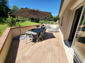 Hotels in Boubert